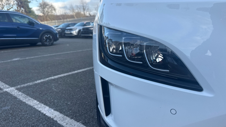 Hyundai KONA 100kW Premium 39kWh 5dr Auto Electric Hatchback